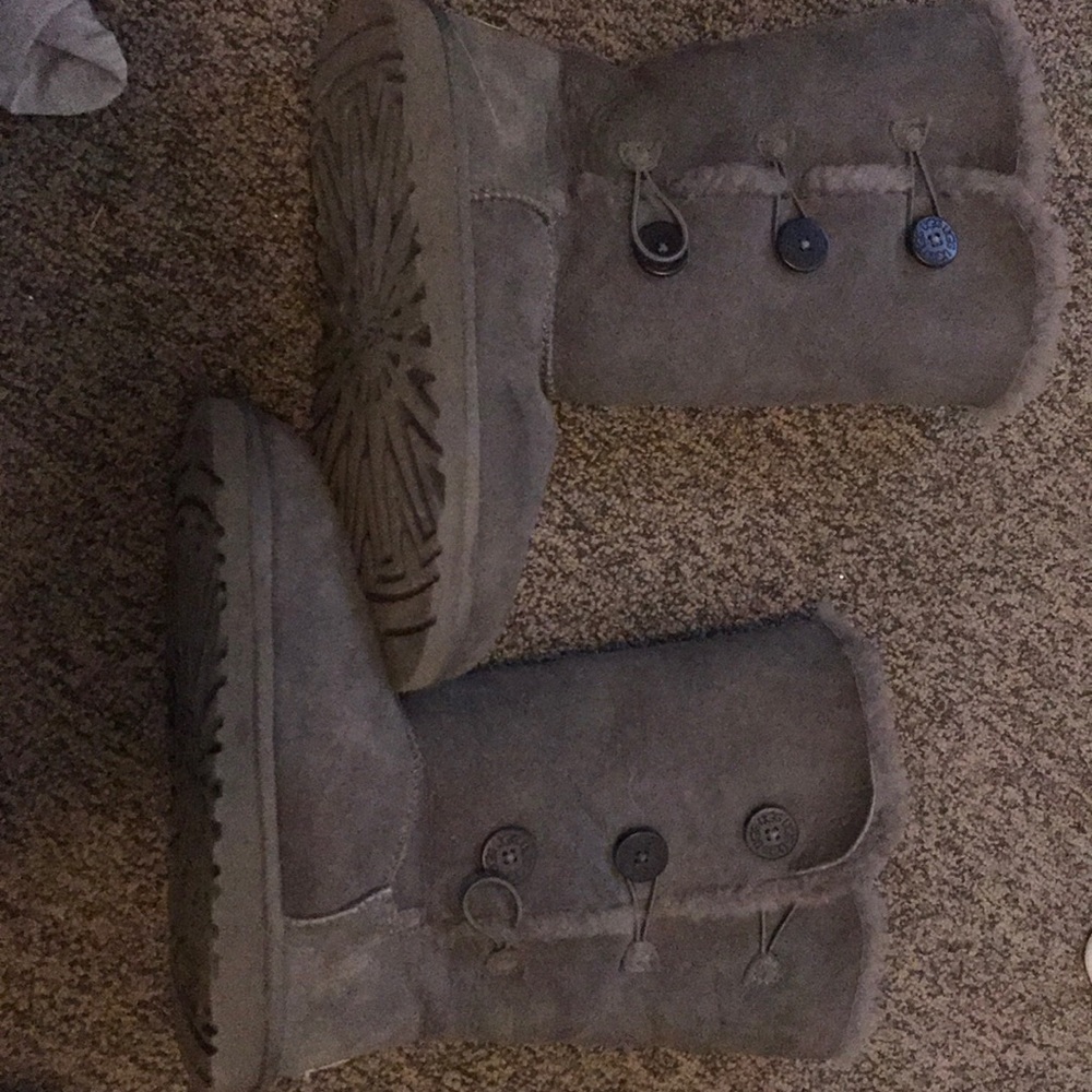 Tall Bailey button Ugg’s